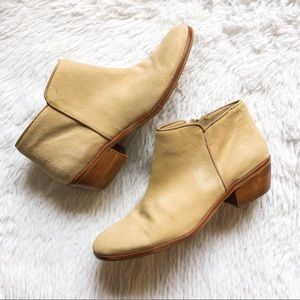 Sam Edelman booties - size 8
